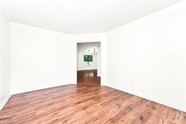 3061 Herscu Way, Lithonia, GA 30038