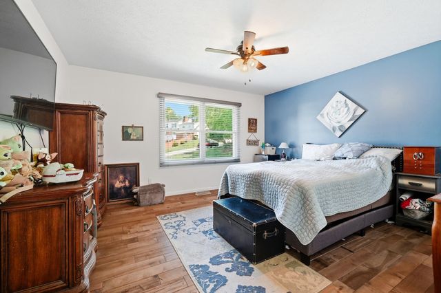 27 Hickory Drive, Barboursville, WV 25504