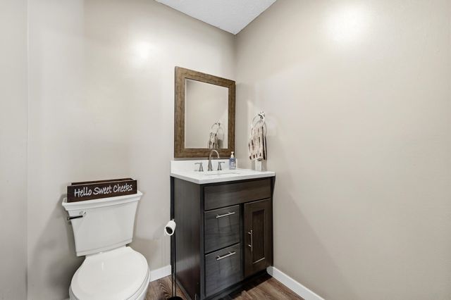 27 Hickory Drive, Barboursville, WV 25504