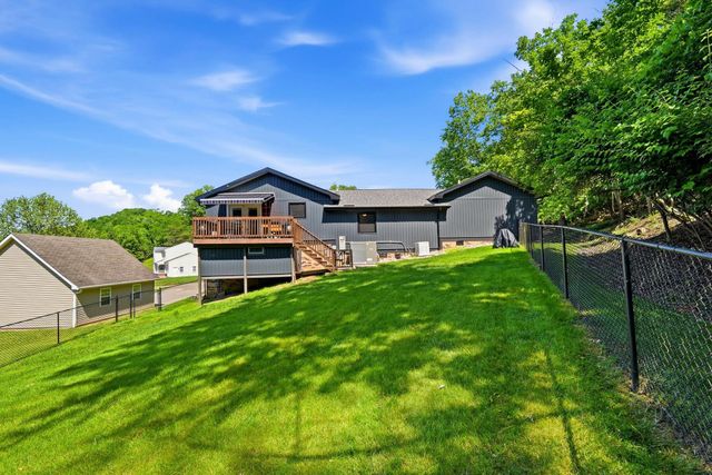 27 Hickory Drive, Barboursville, WV 25504