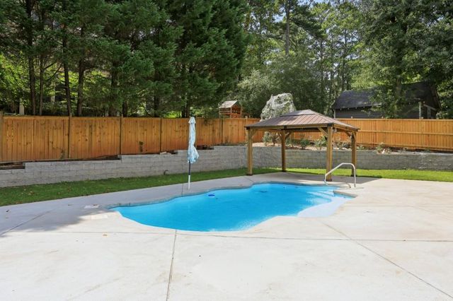 1425 Pineway Drive NE, Atlanta, GA 30329