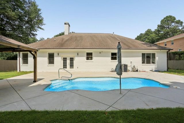 1425 Pineway Drive NE, Atlanta, GA 30329