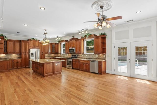 1425 Pineway Drive NE, Atlanta, GA 30329