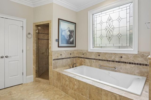 1425 Pineway Drive NE, Atlanta, GA 30329
