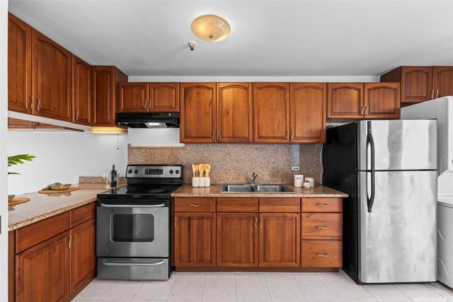 1226 Alexander Street 501, Honolulu, HI 96826