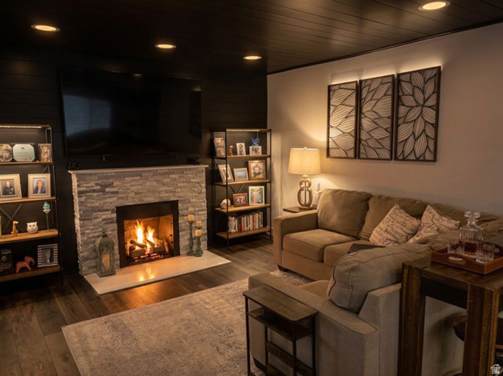 Image 16 of property listing at 3524 S BLAIR CIR, Salt Lake City, UT 84115