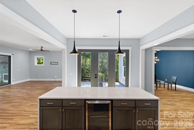 2917 Lake Shore Road S, Denver, NC 28037