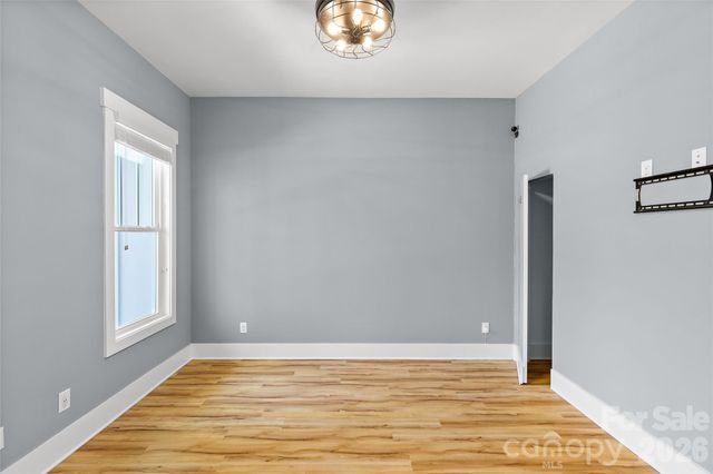 2917 Lake Shore Road S, Denver, NC 28037