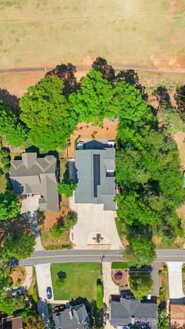 2917 Lake Shore Road S, Denver, NC 28037