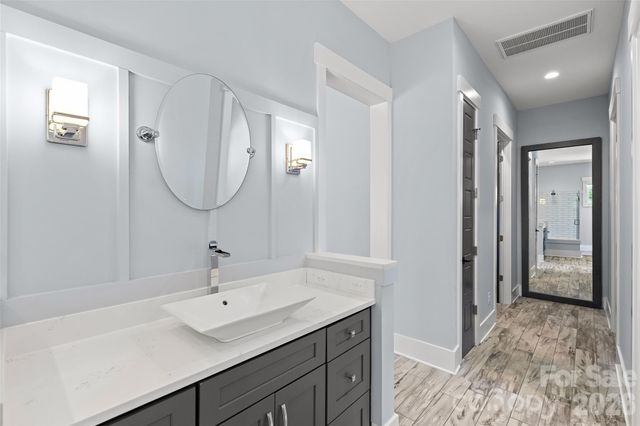 2917 Lake Shore Road S, Denver, NC 28037