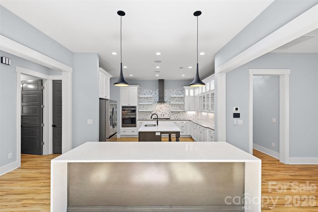 2917 Lake Shore Road S, Denver, NC 28037