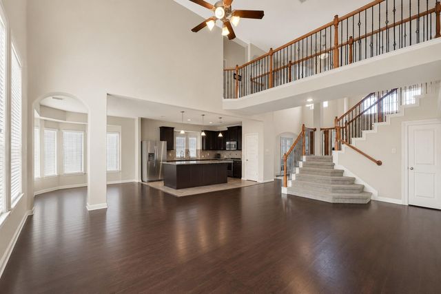 4102 Sandstone Bend Lane, Sugar Land, TX 77479