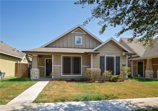 7215 Nuss Dr, Corpus Christi, TX 78414