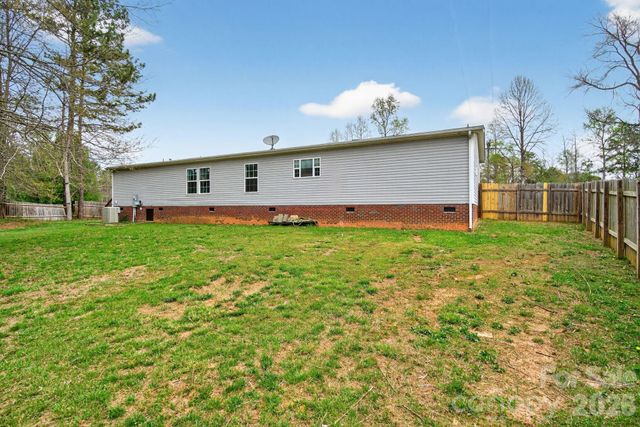 922 Lavender Road, Grover, NC 28073