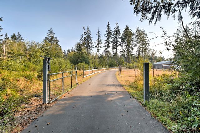 2617 E Harstine Island Road N, Shelton, WA 98584