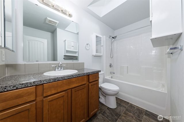 2617 E Harstine Island Road N, Shelton, WA 98584