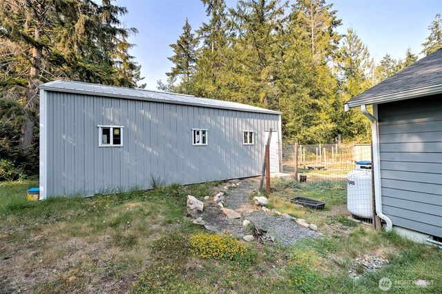 2617 E Harstine Island Road N, Shelton, WA 98584