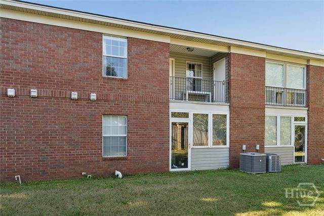 211 Edgewater Road, Savannah, GA 31406