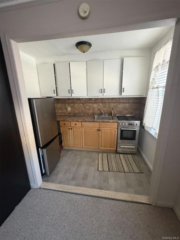 75 Lee 1C, Yonkers, NY 10705