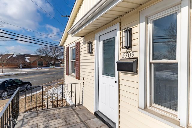 3709 Orchard Drive, Hammond, IN 46323