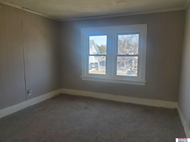 4283 Wirt Street, Omaha, NE 68111