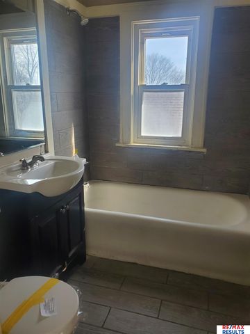 4283 Wirt Street, Omaha, NE 68111