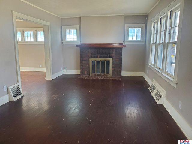 4283 Wirt Street, Omaha, NE 68111