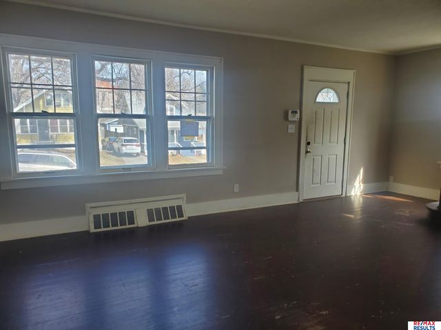 4283 Wirt Street, Omaha, NE 68111