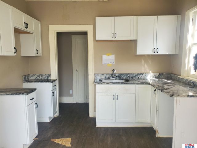 4283 Wirt Street, Omaha, NE 68111