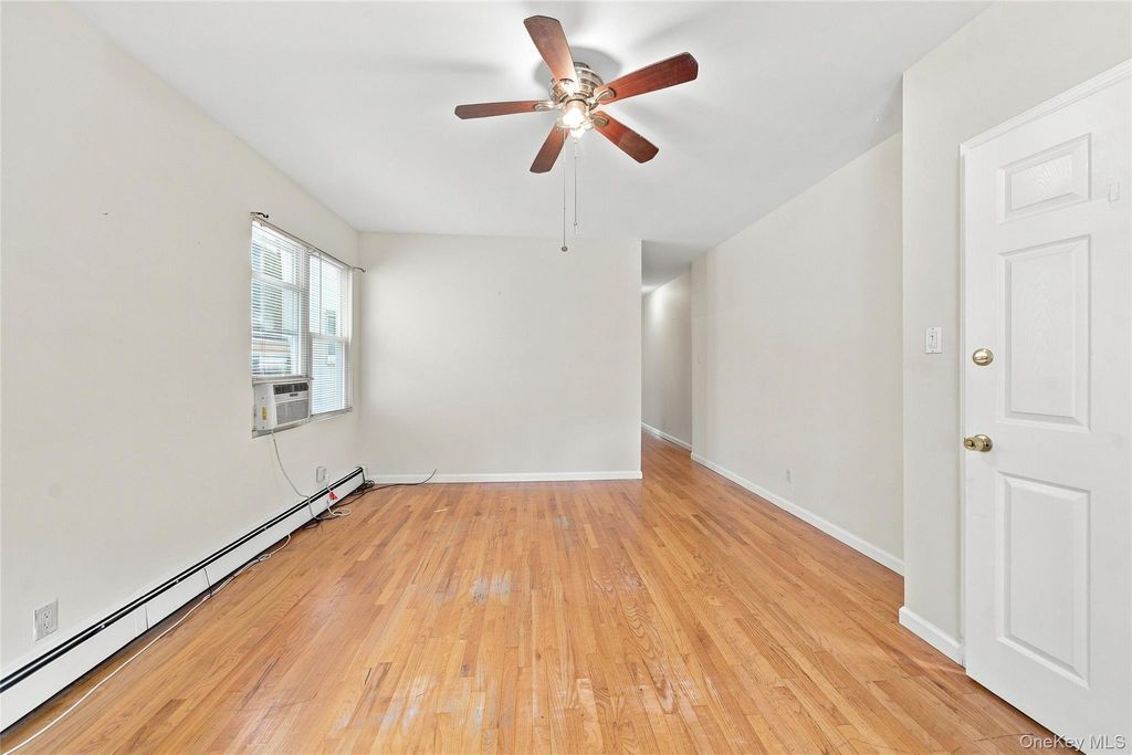 1563 Haight Avenue, Bronx, NY 10461 — photo 3