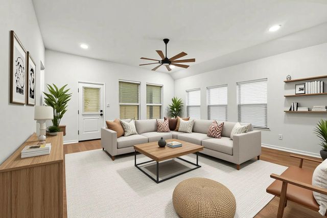 5010 N Fresco Drive DR, Austin, TX 78731
