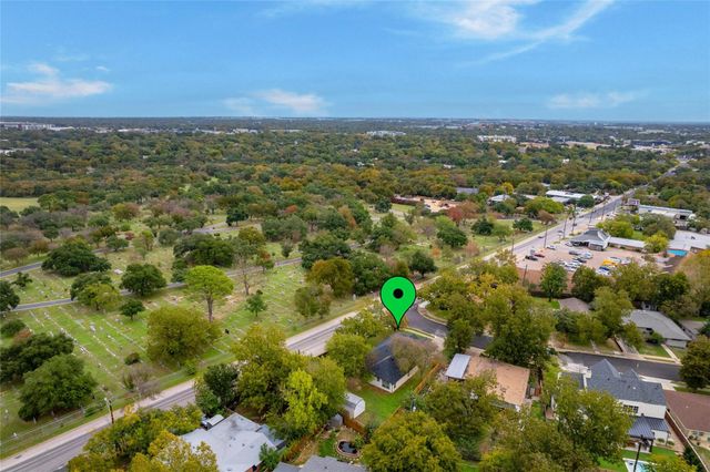 5010 N Fresco Drive DR, Austin, TX 78731