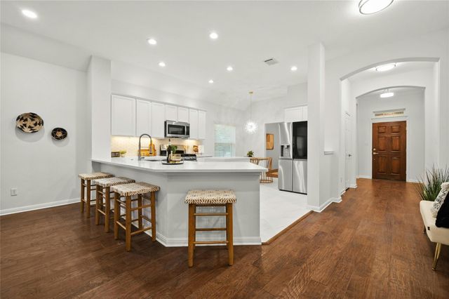 5010 N Fresco Drive DR, Austin, TX 78731