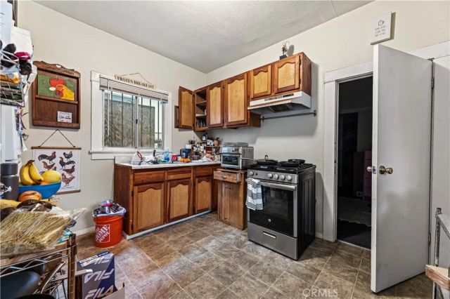 2532 Eastlake Avenue, Los Angeles, CA 90031