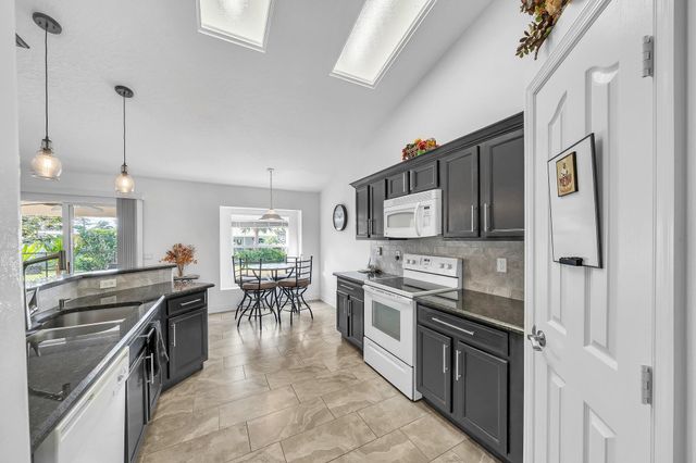 2400 SE Shipping Road, Port St Lucie, FL 34952