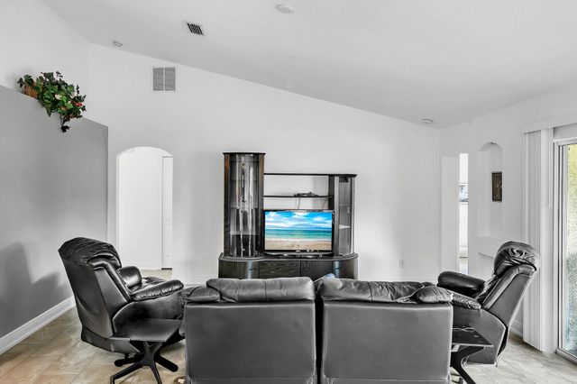 2400 SE Shipping Road, Port St Lucie, FL 34952