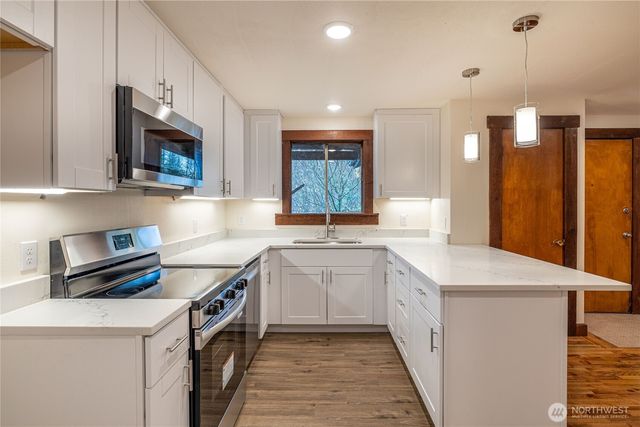 10048 Littlerock Road SW, Olympia, WA 98512