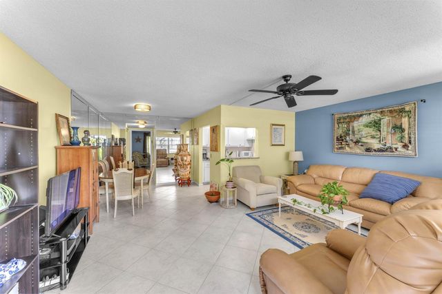 9 Prescott A 9, Deerfield Beach, FL 33442