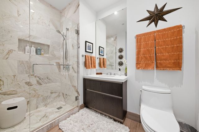 363 E Wacker Drive 2708, Chicago, IL 60601