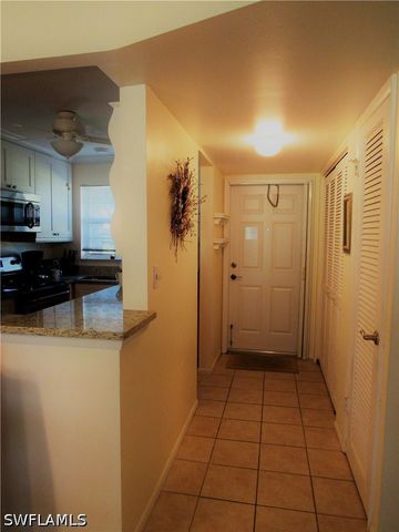 100 Forest Lakes BLVD 109, Naples, FL 34105