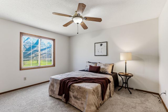 709 83rd Avenue N, Brooklyn Park, MN 55444