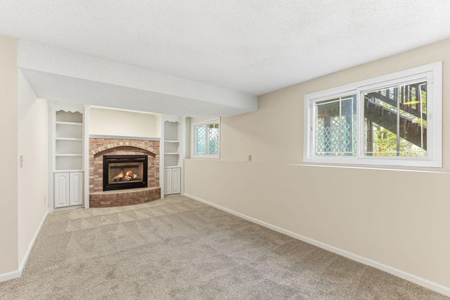 709 83rd Avenue N, Brooklyn Park, MN 55444