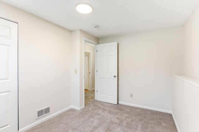 709 83rd Avenue N, Brooklyn Park, MN 55444