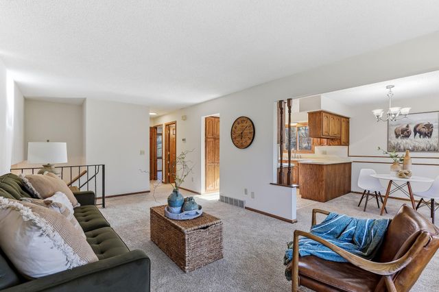709 83rd Avenue N, Brooklyn Park, MN 55444