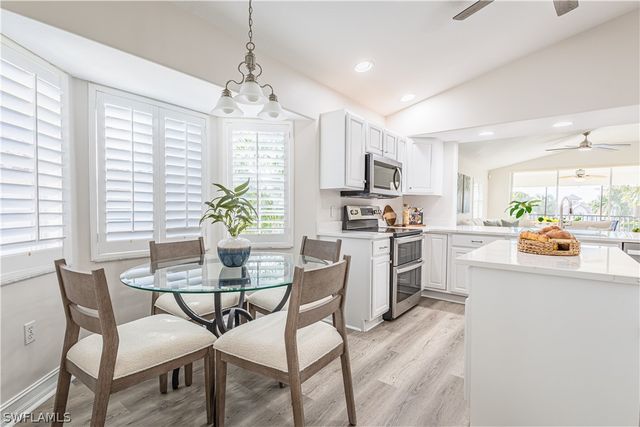 8188 Saratoga DR 703, Naples, FL 34113