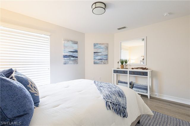 8188 Saratoga DR 703, Naples, FL 34113