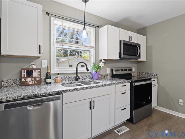2801 Granby St, Hopewell, VA 23860