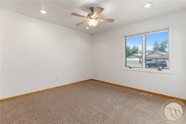 3385 Granger Avenue S 27, Billings, MT 59102