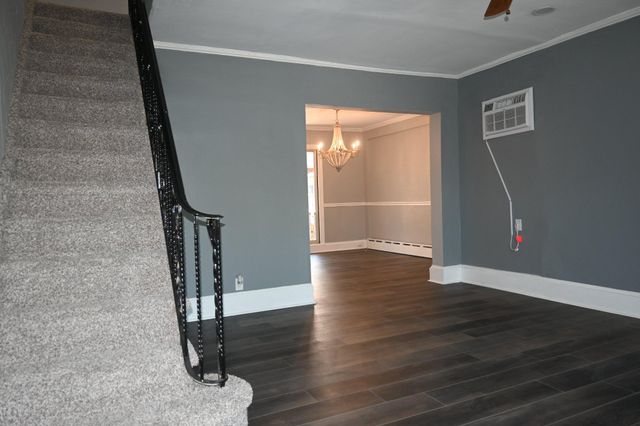 281 N WYCOMBE AVE, Lansdowne, PA 19050