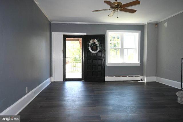 281 N WYCOMBE AVE, Lansdowne, PA 19050